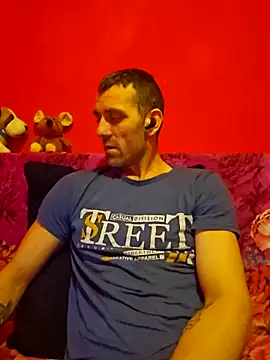 Snapshot of Aian09 chatting on February 2025 08:54:01 PM Aian09 online show from February 2025 08:54:01 PM