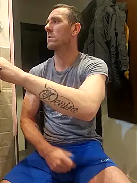 Snapshot of Aian09 chatting on March 2025 06:42:02 AM Aian09 online show from March 2025 06:42:02 AM