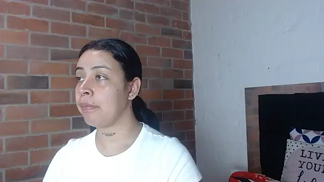 salome  hills1 online show from April 2026 07:27:01 PM