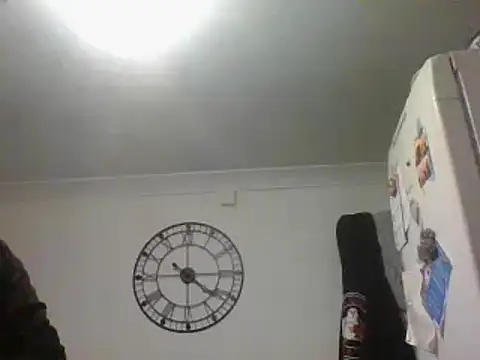 Snapshot of CurvyQueen2023 chatting on March 2025 07:38:02 PM CurvyQueen2023 online show from March 2025 07:38:02 PM