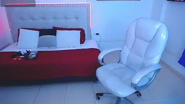 Snapshot of Chiqui_milk_ chatting on January 2025 07:32:01 PM Chiqui milk online show from January 2025 07:32:01 PM
