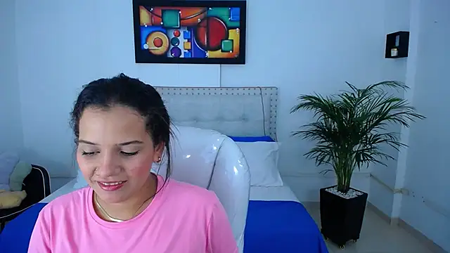 Snapshot of Chiqui_milk_ chatting on February 2025 08:38:02 PM Chiqui milk online show from February 2025 08:38:02 PM