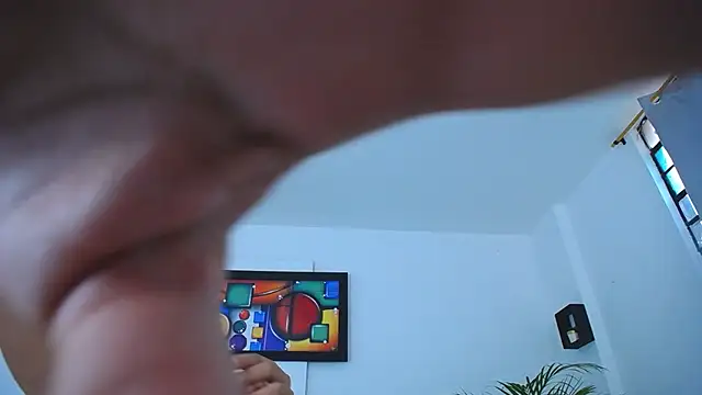 Snapshot of Chiqui_milk_ chatting on February 2025 10:20:02 PM Chiqui milk online show from February 2025 10:20:02 PM