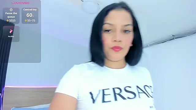 Snapshot of Chiqui_milk_ chatting on September 2025 06:44:02 PM Chiqui milk online show from September 2025 06:44:02 PM