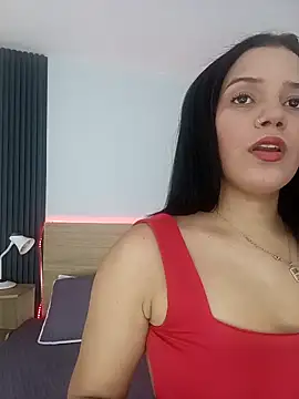 Snapshot of Chiqui_milk_ chatting on September 2025 06:57:02 PM Chiqui milk online show from September 2025 06:57:02 PM