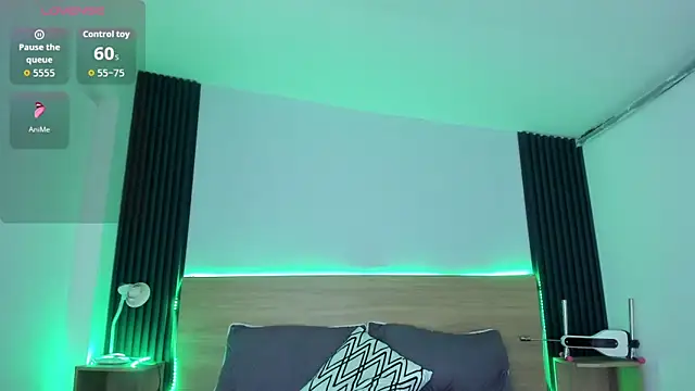 Snapshot of Chiqui_milk_ chatting on October 2025 07:14:02 PM Chiqui milk online show from October 2025 07:14:02 PM