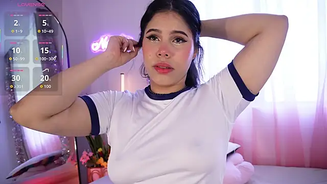 Snapshot of Natasha__Sccott chatting on February 2026 04:03:02 PM Natasha Sccott online show from February 2026 04:03:02 PM