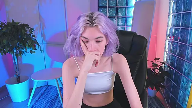 Snapshot of Mia_Cheers chatting on September 2025 03:00:02 PM Mia Cheers online show from September 2025 03:00:02 PM