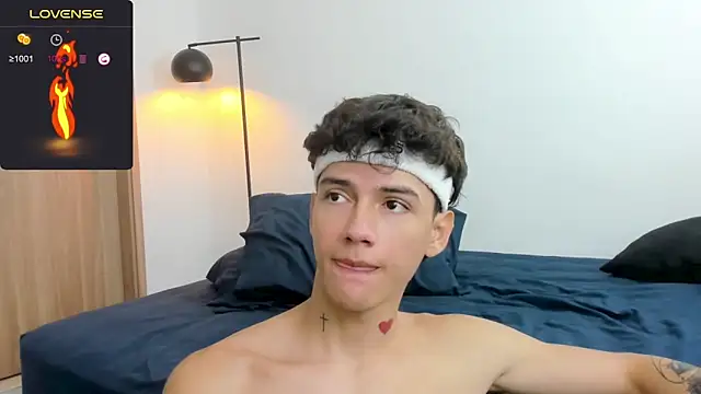 Snapshot of badboy_one_ chatting on February 2025 01:53:02 PM badboy one  online show from February 2025 01:53:02 PM