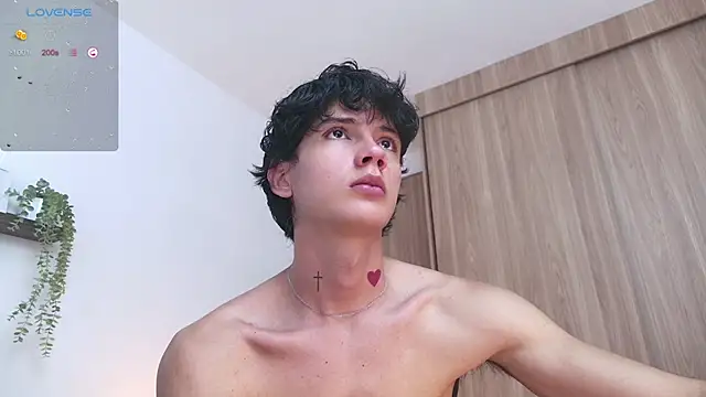 Snapshot of badboy_one_ chatting on September 2025 09:15:02 PM badboy one  online show from September 2025 09:15:02 PM