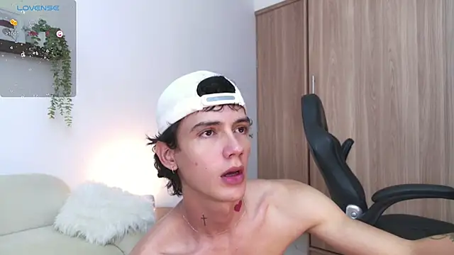 Snapshot of badboy_one_ chatting on September 2025 08:35:01 PM badboy one  online show from September 2025 08:35:01 PM