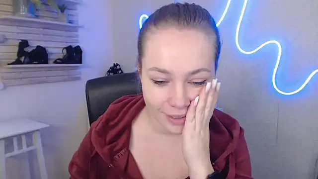 Snapshot of holly_xglam chatting on January 2025 08:43:01 AM holly xglam online show from January 2025 08:43:01 AM