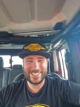 Snapshot of JeepinAround chatting on September 2025 11:32:02 PM JeepinAround online show from September 2025 11:32:02 PM