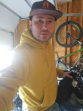 Snapshot of JeepinAround chatting on February 2026 10:50:02 PM JeepinAround online show from February 2026 10:50:02 PM