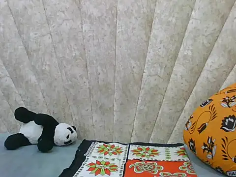 Snapshot of Sexy_Villagegal chatting on September 2025 05:35:02 PM Sexy Villagegal online show from September 2025 05:35:02 PM