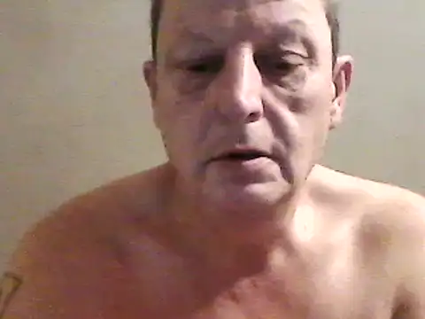 Snapshot of chubbybear2cum chatting on January 2025 01:34:02 AM chubbybear2cum online show from January 2025 01:34:02 AM