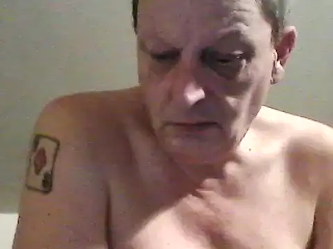 Snapshot of chubbybear2cum chatting on January 2025 10:41:01 PM chubbybear2cum online show from January 2025 10:41:01 PM
