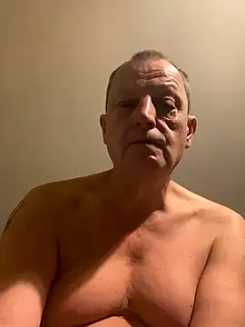 chubbybear2cum online show from November 2025 07:35:01 PM