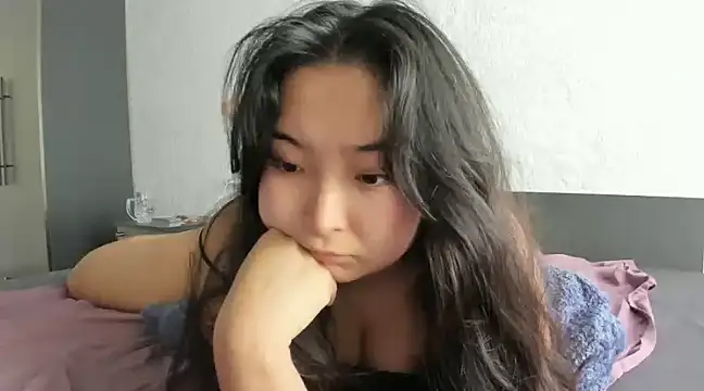 cutie mio online show from March 2025 09:06:02 AM