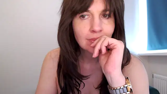 Ella Next Door online show from February 2026 11:14:02 AM