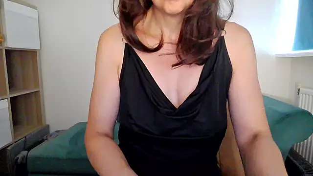 Ella Next Door online show from June 2026 03:02:01 PM