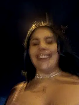 Baby-buu1002 online show from January 2025 02:14:01 AM