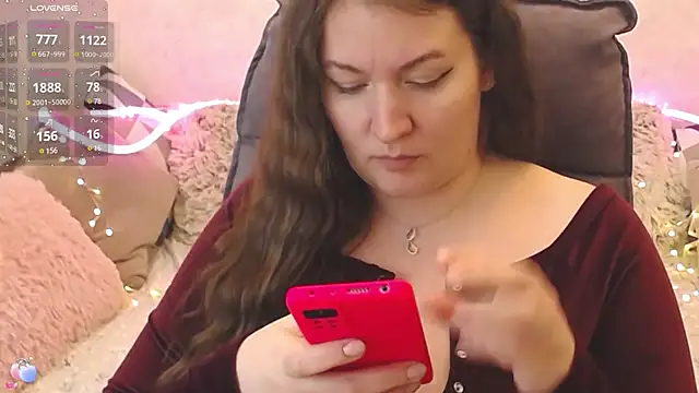 Snapshot of Nataly_cute chatting on January 2025 05:21:01 AM Nataly cute online show from January 2025 05:21:01 AM