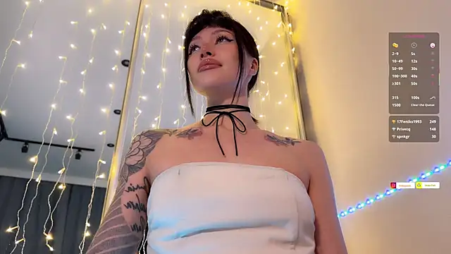 ellie miu online show from January 2026 09:31:02 PM