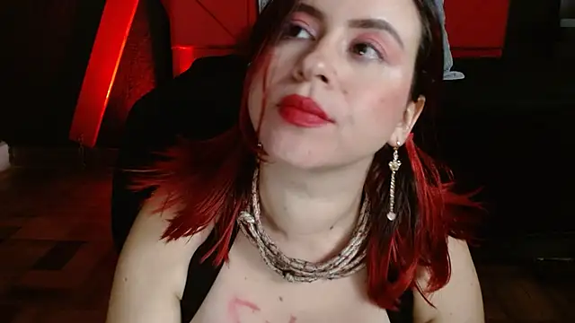 Naty slavedoll online show from February 2025 11:16:02 PM