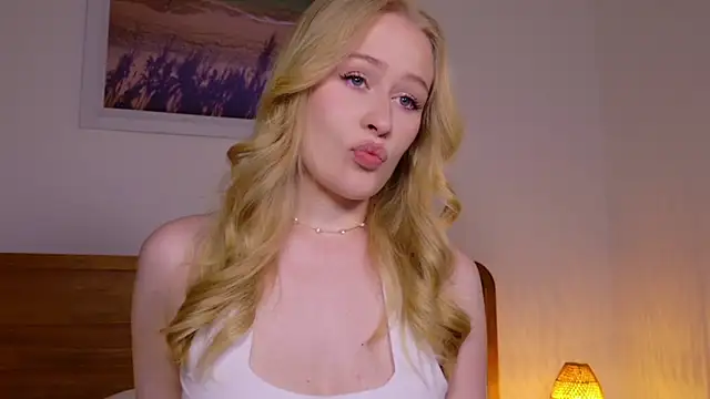 Snapshot of JuliaJaee chatting on February 2026 10:49:01 AM JuliaJaee online show from February 2026 10:49:01 AM