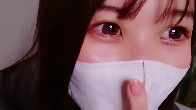 Snapshot of ManaMi-maru chatting on December 2024 01:24:01 PM ManaMi-maru online show from December 2024 01:24:01 PM
