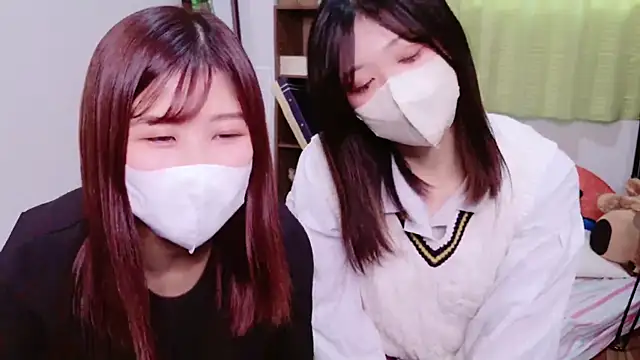 Snapshot of ManaMi-maru chatting on January 2025 06:41:01 AM ManaMi-maru online show from January 2025 06:41:01 AM