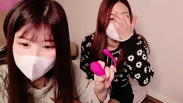 Snapshot of ManaMi-maru chatting on March 2025 09:50:01 AM ManaMi-maru online show from March 2025 09:50:01 AM