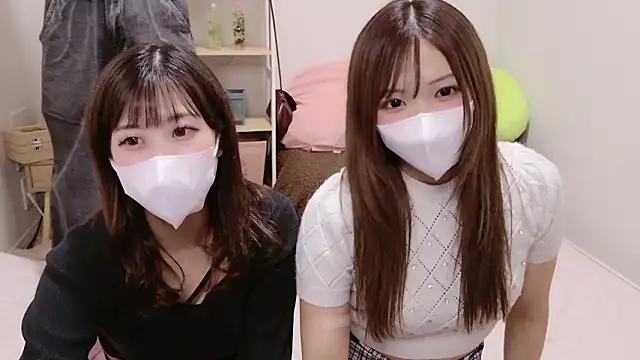 Snapshot of ManaMi-maru chatting on September 2025 11:33:02 AM ManaMi-maru online show from September 2025 11:33:02 AM