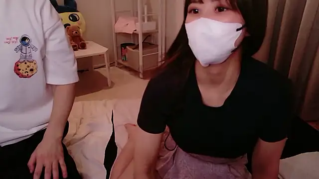 Snapshot of ManaMi-maru chatting on June 2026 10:43:01 AM ManaMi-maru online show from June 2026 10:43:01 AM