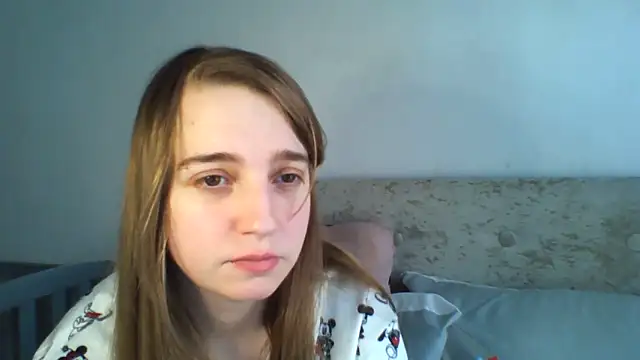Snapshot of EvieRoseex chatting on April 2026 02:54:02 PM EvieRoseex online show from April 2026 02:54:02 PM