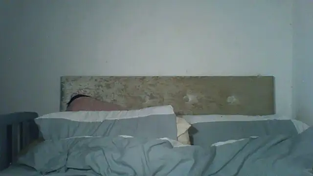 Snapshot of EvieRoseex chatting on April 2026 07:44:02 PM EvieRoseex online show from April 2026 07:44:02 PM