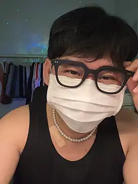 Snapshot of MinhTuanLive chatting on March 2025 07:08:02 AM MinhTuanLive online show from March 2025 07:08:02 AM