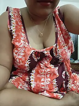 Snapshot of Nancy-22 chatting on May 2026 01:48:02 PM Nancy-22 online show from May 2026 01:48:02 PM