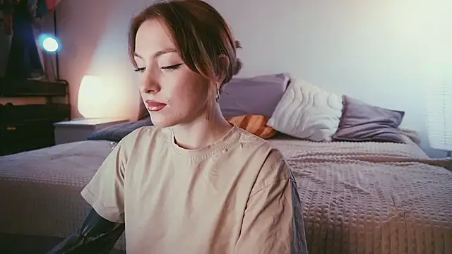 Snapshot of kris69kiss chatting on November 2025 02:53:02 PM kris69kiss online show from November 2025 02:53:02 PM