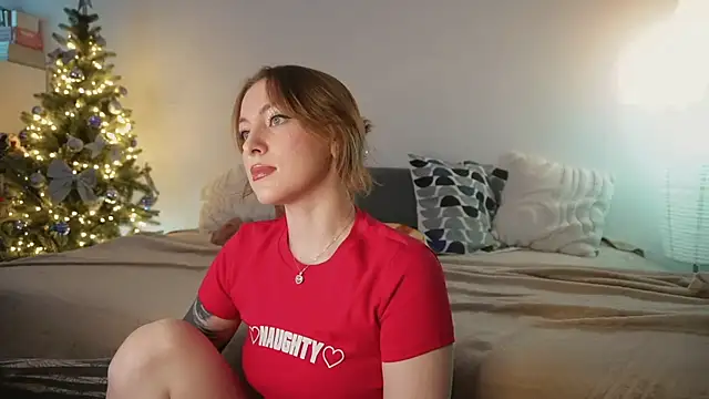 Snapshot of kris69kiss chatting on December 2025 03:39:01 PM kris69kiss online show from December 2025 03:39:01 PM