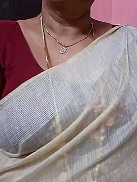 ananya956 online show from June 2026 12:55:02 PM