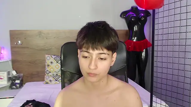 Snapshot of Bryce_Evans chatting on January 2025 09:41:01 PM Bryce Evans online show from January 2025 09:41:01 PM