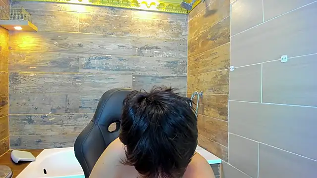 Snapshot of Bryce_Evans chatting on March 2025 07:34:02 PM Bryce Evans online show from March 2025 07:34:02 PM