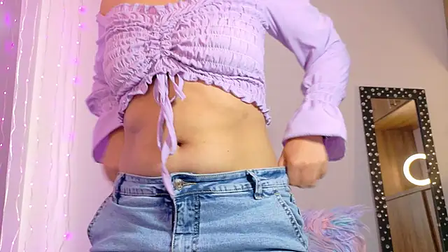 im anna  online show from November 2025 06:53:01 PM