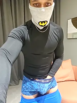 walterhssyc7 online show from December 2025 06:38:01 PM