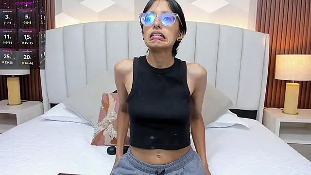 Snapshot of Marge_lasander chatting on December 2025 01:55:02 AM Marge lasander online show from December 2025 01:55:02 AM