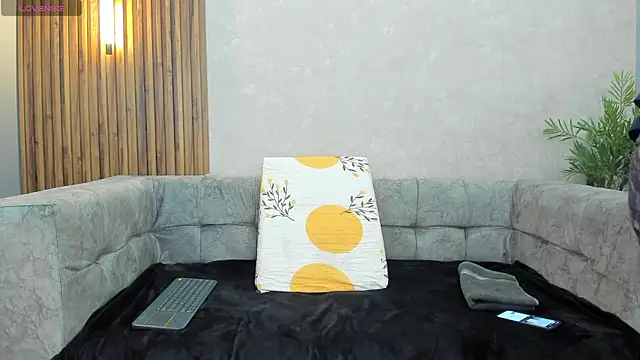 Snapshot of Johan_Williams_07 chatting on July 2026 12:50:01 AM Johan Williams 07 online show from July 2026 12:50:01 AM