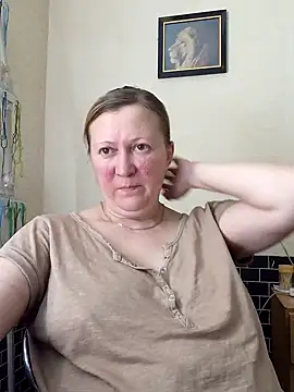 blondyaguar online show from December 2025 03:19:02 PM