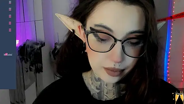 Dixi Pixi  online show from October 2025 05:48:02 AM